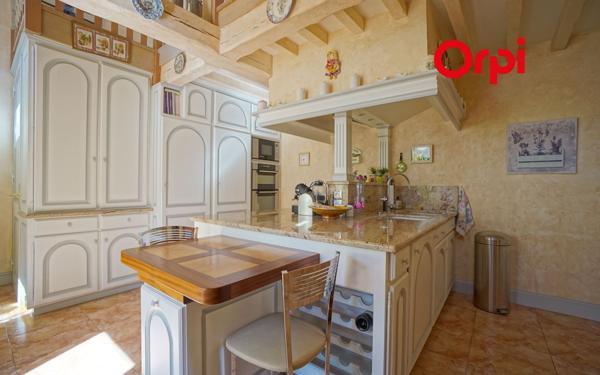 Maison à vendre    8 pièces •  Bernay