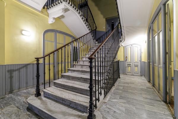 Nice (06000) NICE // GAMBETTA / LIBERATION / GRAND STUDIO COIN NUIT/ BALCON / 28m²