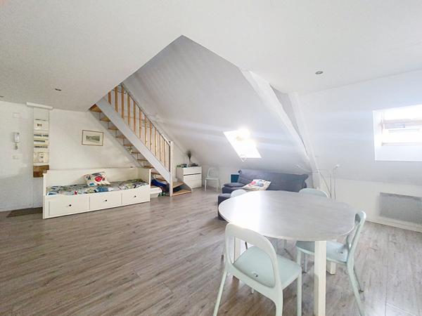 APPARTEMENT DUPLEX HYPER CENTRE DE VERTOU DERNIER ETAGE 2 CHAMBRES CAVE