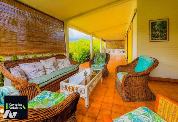 Boucan Canot - Villa 8 pièces avec piscine – Secteur résidentiel, à 800 m de la plage