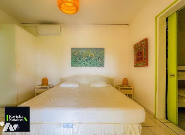 Boucan Canot - Villa 8 pièces avec piscine – Secteur résidentiel, à 800 m de la plage