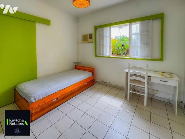 Boucan Canot - Villa 8 pièces avec piscine – Secteur résidentiel, à 800 m de la plage