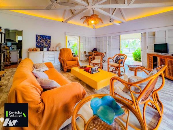 Boucan Canot - Villa 8 pièces avec piscine – Secteur résidentiel, à 800 m de la plage