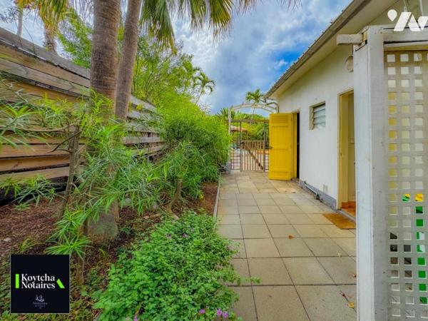 Boucan Canot - Villa 8 pièces avec piscine – Secteur résidentiel, à 800 m de la plage