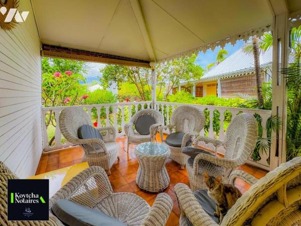 Boucan Canot - Villa 8 pièces avec piscine – Secteur résidentiel, à 800 m de la plage