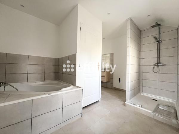 Maison 7 pièces - 170 m² Exclusivité efficity