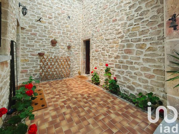 Maison à vendre 5 pièces 120 m² Peaugres
