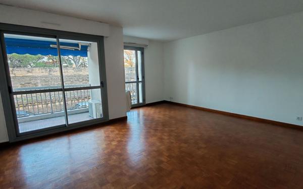 Appartement à louer    2 pièces •  Avignon