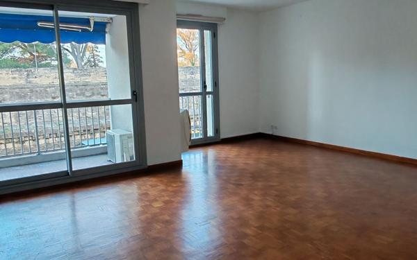 Appartement à louer    2 pièces •  Avignon