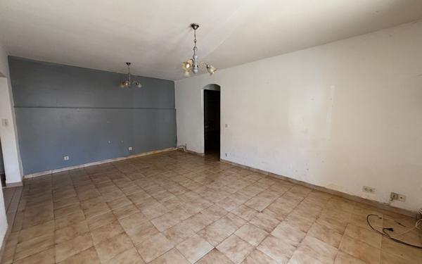 Appartement à vendre    3 pièces •  Marguerittes