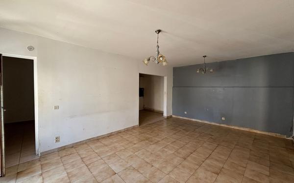 Appartement à vendre    3 pièces •  Marguerittes