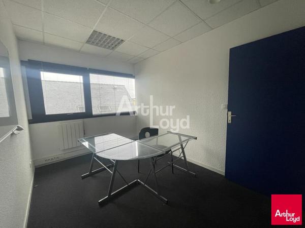 CESSON SEVIGNE - BUREAUX A LOUER - 57 M²
