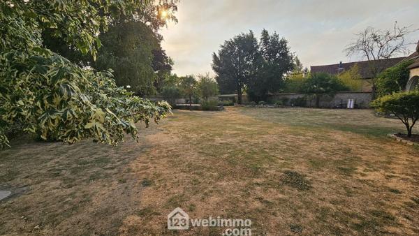 Maison 275 m² à Milly-la-Forêt 91490