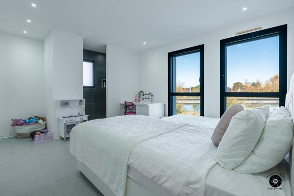 Maison à vendre / Brain Sur L'Authion, 4 chambres, garage et piscine !