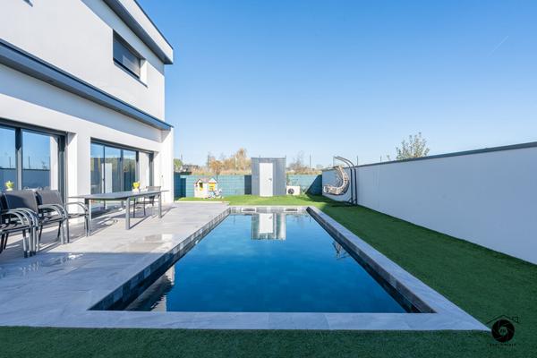 Maison à vendre / Brain Sur L'Authion, 4 chambres, garage et piscine !