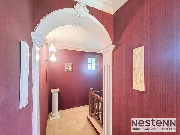 Maison de charme 5 pièces 4 chambres - 136 m² sur terrain piscinable de 600m² à Marseille 13012