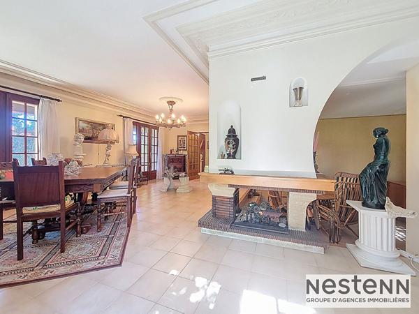 Maison de charme 5 pièces 4 chambres - 136 m² sur terrain piscinable de 600m² à Marseille 13012