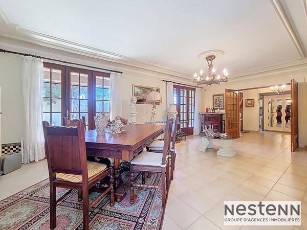 Maison de charme 5 pièces 4 chambres - 136 m² sur terrain piscinable de 600m² à Marseille 13012