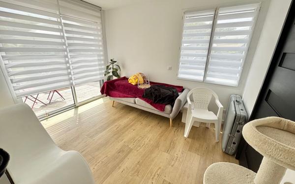 Maison à vendre    6 pièces •  La Chapelle-des-Marais