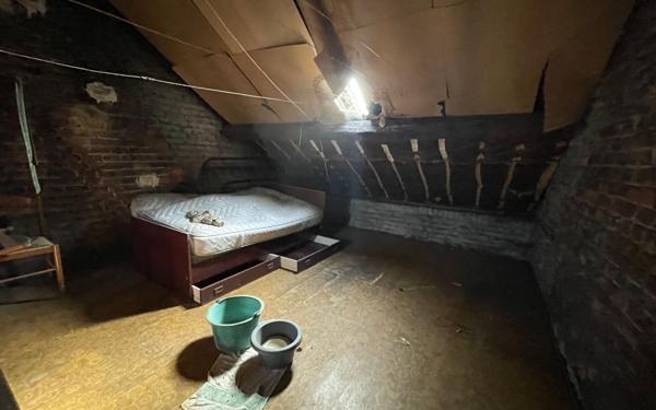 Maison à vendre    3 pièces • 87 m2 Bruay-sur-l'Escaut