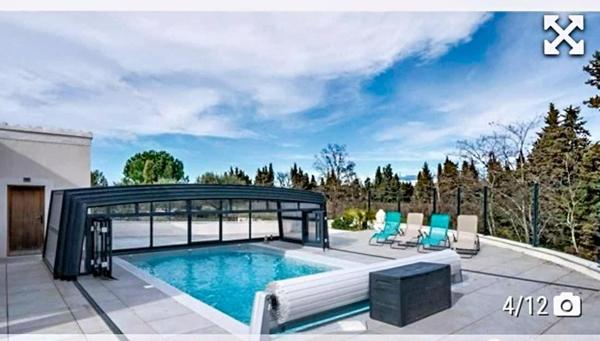 Maison récente 144m² avec piscine chauffée – secteur calme Colombier
