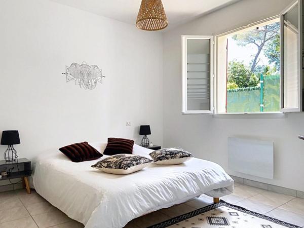 Maison récente 144m² avec piscine chauffée – secteur calme Colombier