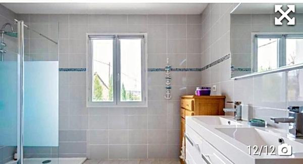Maison récente 144m² avec piscine chauffée – secteur calme Colombier