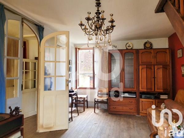 Maison de ville 3 pièces de 63 m² à Culan (18270)