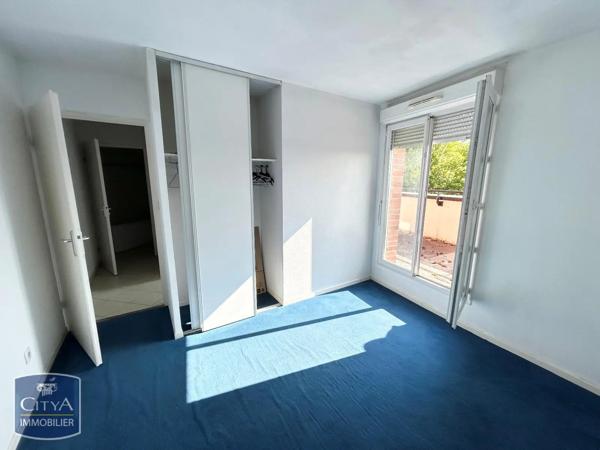 Appartement à louer 3 pièces 66.1m² Maubeuge (59600)