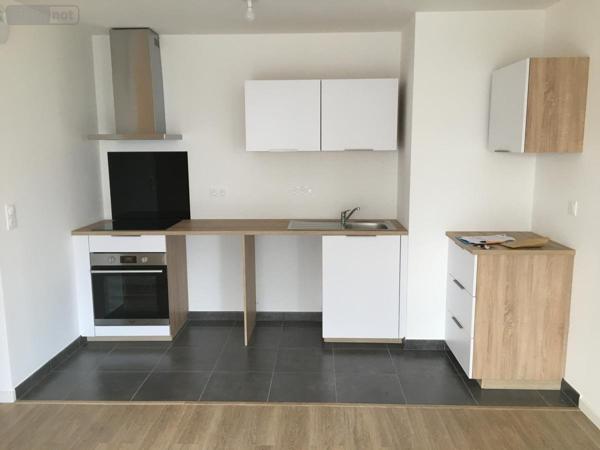 Appartement à louer à Angers dans le Maine-et-Loire (49000), ref : 49009-L35
