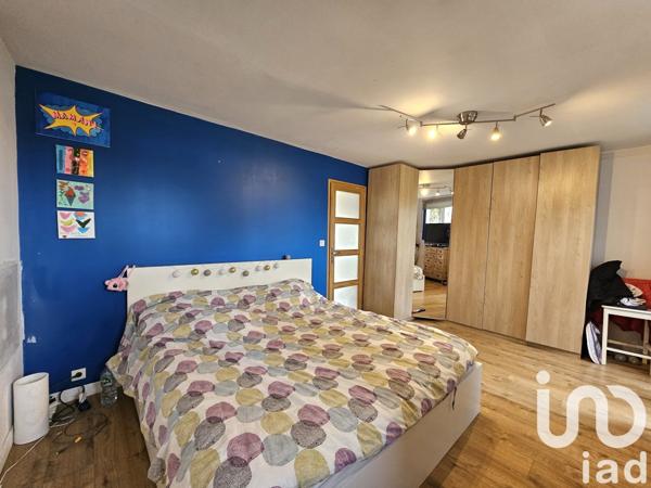 Maison 8 pièces de 285 m² à Guichen (35580)