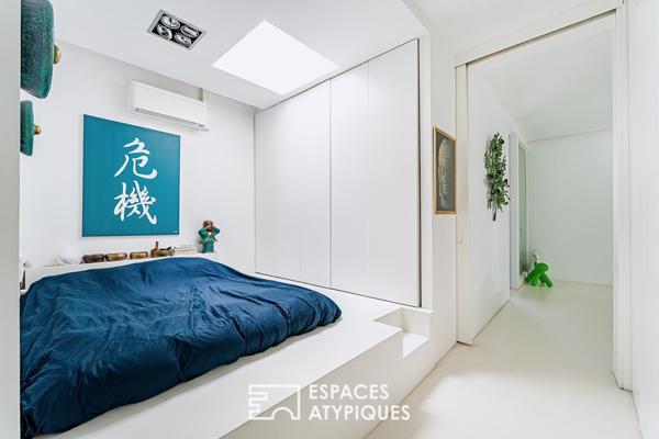 Loft contemporain au blanc immaculé dans une ancienne imprimerie à Bagneux