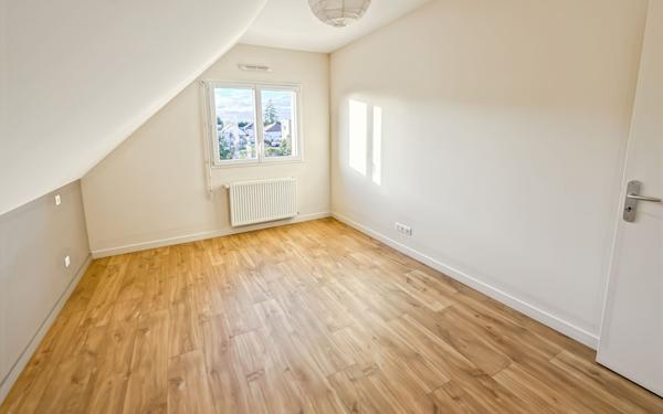 Maison à vendre    5 pièces • 135,34 m2 Olivet