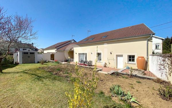 Maison à vendre    5 pièces •  Neufchâteau