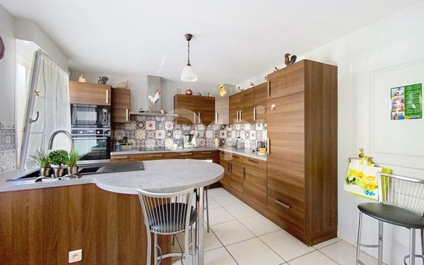 Maison à vendre    5 pièces •  Neufchâteau