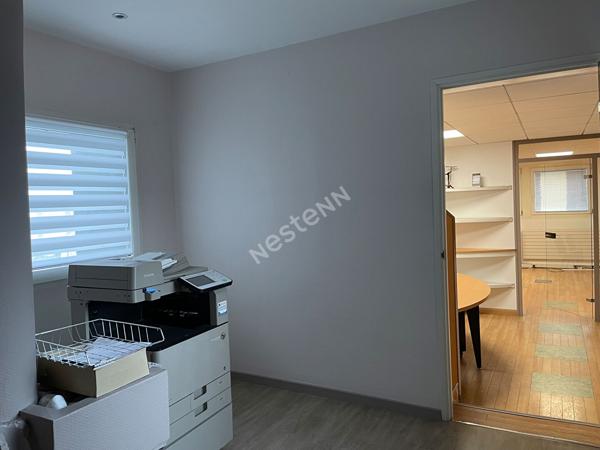 Folschviller atelier 300m² +bureaux 50m²