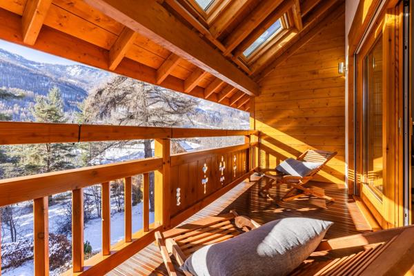 Vente Chalet de luxe La Salle-les-Alpes 8 Pièces 388 m²