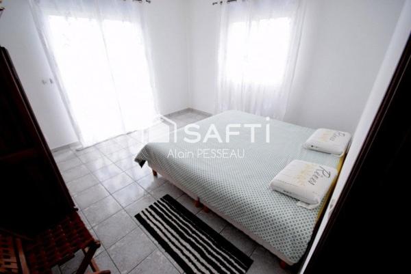 Magnifique maison secteur Petite-Île vue mer