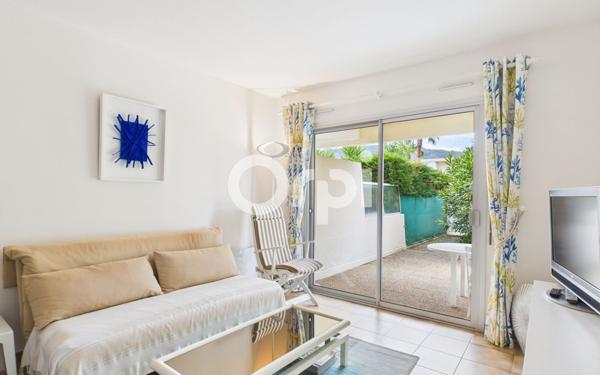 Appartement à vendre    2 pièces • 46,32 m2 Mandelieu-la-Napoule