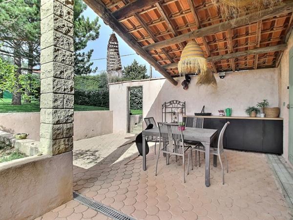 Maison 5 pièces à vendre à Sauveterre - Rare sur le marché