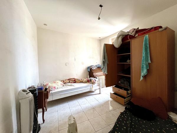 Marseille (13014) 13014 / Le Canet. Investissement locatif - Immeuble avec 3 appartements