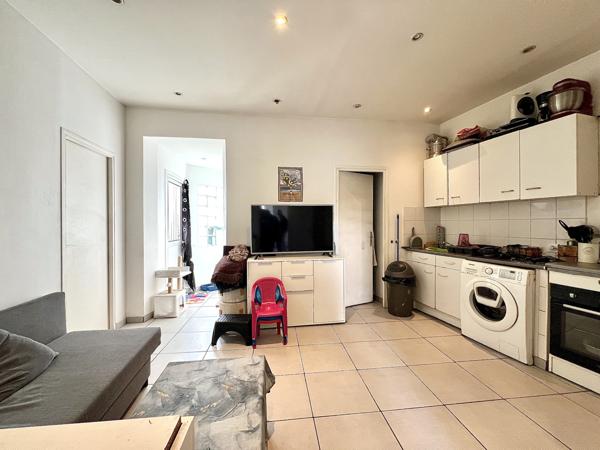 Marseille (13014) 13014 / Le Canet. Investissement locatif - Immeuble avec 3 appartements