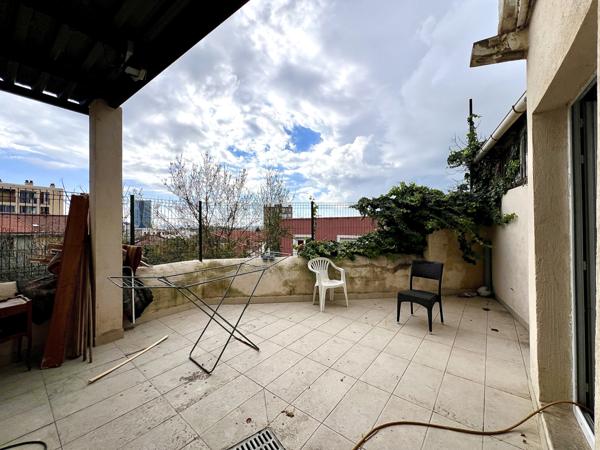 Marseille (13014) 13014 / Le Canet. Investissement locatif - Immeuble avec 3 appartements