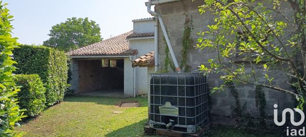 Maison de village 4 pièces de 142 m² à Anché (86700)