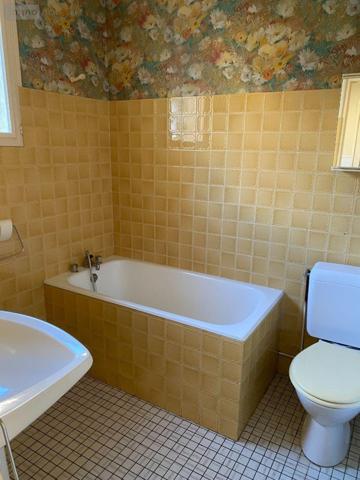 Maison de ville à vendre à Mamers dans la Sarthe (72600), ref : 13873/889AC   
Hyper Centre ville