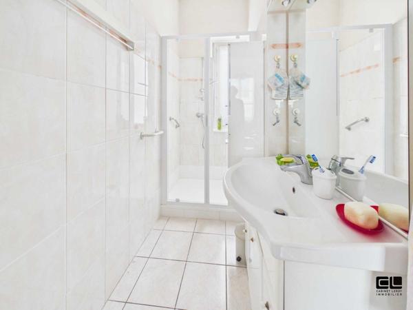 APPARTEMENT T4 A VENDRE - CALUIRE ET CUIRE - 84 m 2 - 334 000 €