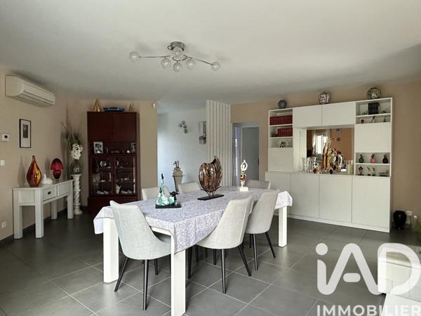 Maison à vendre 4 pièces 110 m² Saint-Médard-en-Jalles