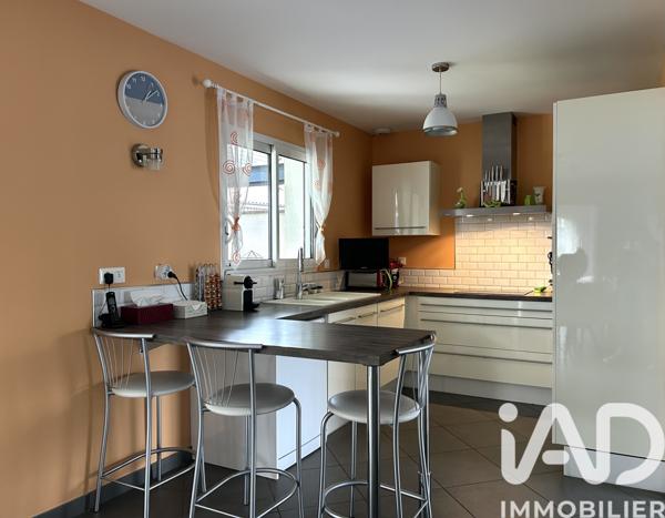 Maison à vendre 4 pièces 110 m² Saint-Médard-en-Jalles