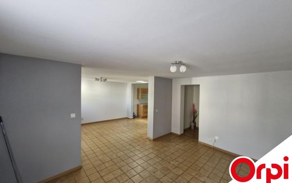 Maison à vendre    3 pièces •  Laon