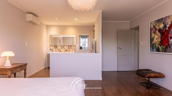 Ferme rénovée de 237m² avec dépendances sur un terrain de 5400m²